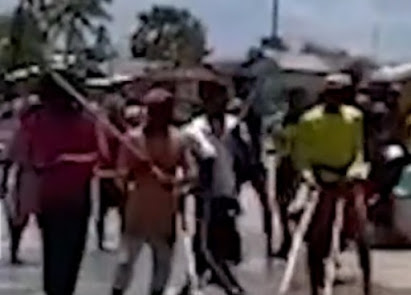 திருகோணமலை திருக்கடலூர் பகுதியில் தமிழர்கள் மீது சிங்களவர்கள் தாக்குதல் : LIVE VIDEO