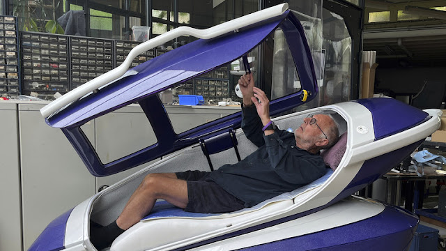 சாக வேண்டுமா? AI முடிவு செய்யும்! உலகையே உலுக்கும் புதிய சர்ச்சை!