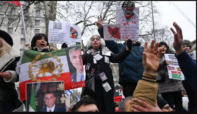 போராட்டக் காரர்களுடன் ஊடுருவியுள்ள பயங்கரவாதிகள் : ஆபத்தான் விடையம் என்ன ?