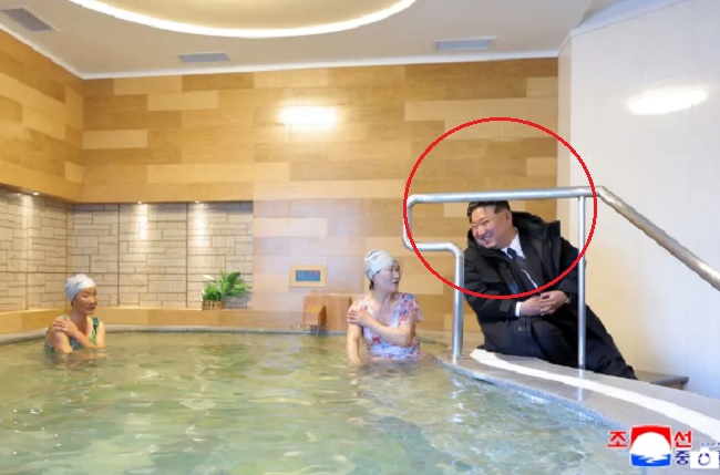 குளிக்கும் பெண்களை பாத்து ஜொல்லு விட்ட வட கொரிய அதிபர் :Kim Jong-un