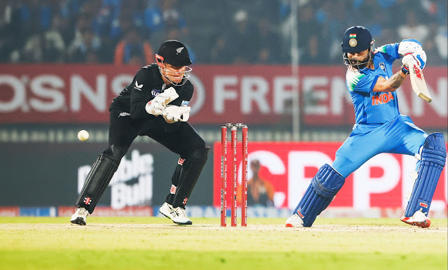 இந்தியா ‘த்ரில்லர்’ வெற்றி: 7 ரன்களில் தனது சதத்தைத் தவறவிட்ட  ‘கிங்’ கோலி (VIDEO)